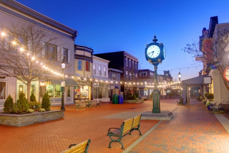 Christmas in Cape May: A Complete Holiday Guide