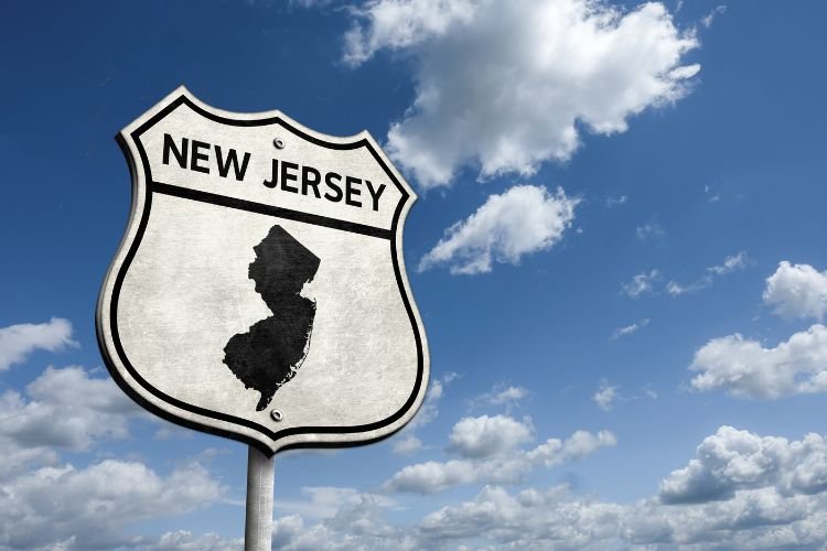 Craft beer tasting at a Cape May fall festival